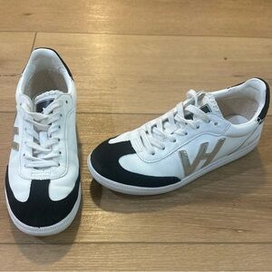 Vintage Havana Sneakers Size 7-8